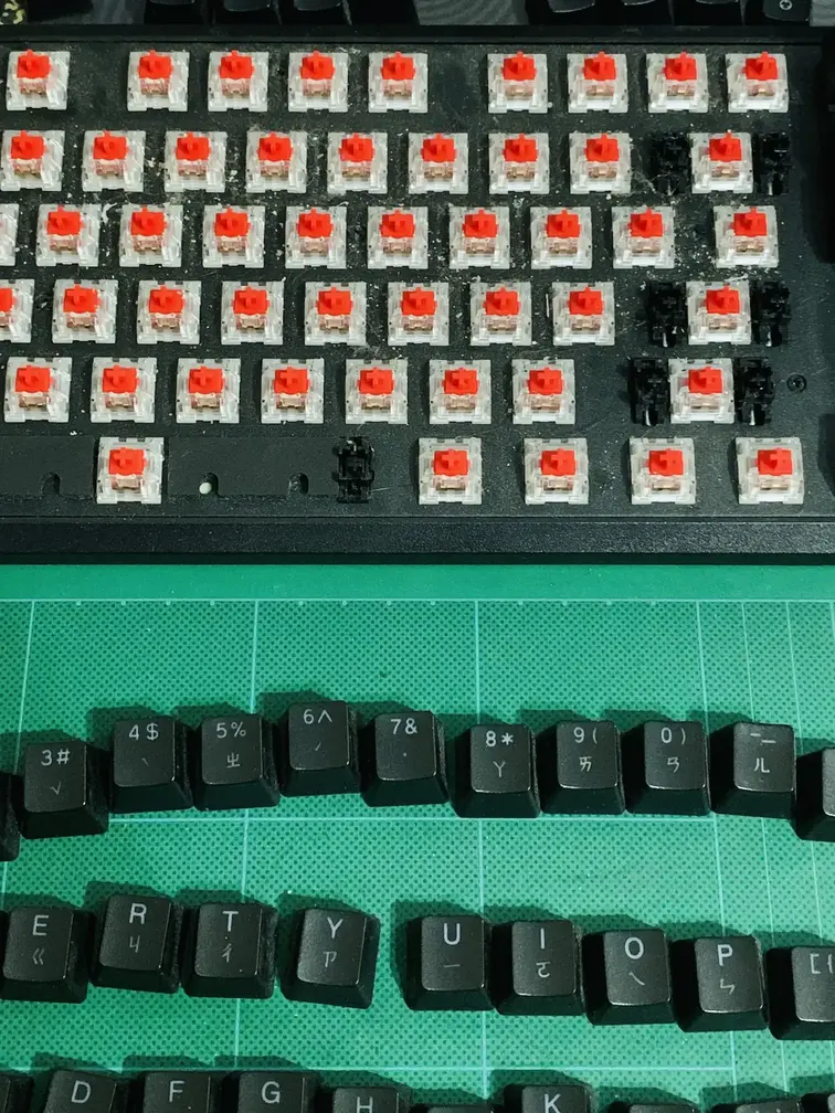 骯髒鍵盤1